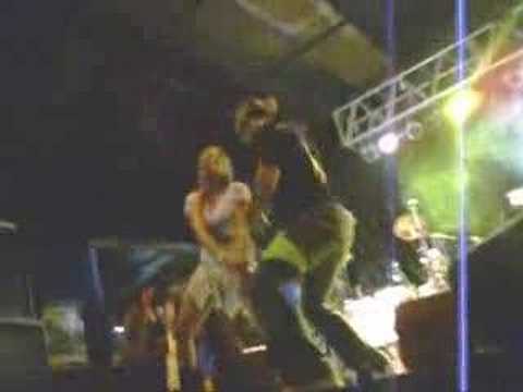 Dj Ed Caon no niver 2007 Bebedouro-SP tocando funk