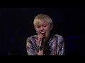 Miley Cyrus - Jolene (Live at the Bangerz Tour)