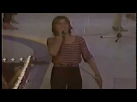 MENUDO "Enseñame a cantar" Voz de Xavier Serbia