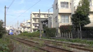 preview picture of video '【東急／世田谷線】300系303F＠松原〜山下('11/11){Tokyu Setagaya-Line}'
