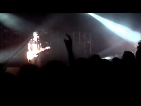 Carter USM Last ever gig - Lean on Me