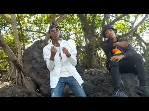 Titi_Le fourbe_Chucky_Mista