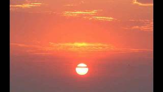 Sisters Of The Sun![Talla 2Xlc Remix)Hush! Feat. Andrea Britton! Sun 集合体の姉妹がいます。 Andrea Britton ！