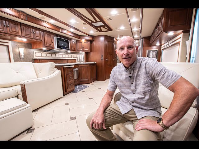 Preview image of 2015 Itasca Ellipse 42 QD (17U221312) youtube video