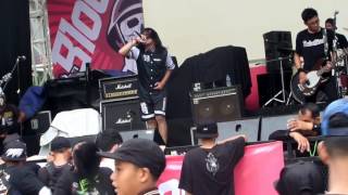 My Beloved Enemy Live JakCloth SummerFest2016 Sesat Dalam Arogan  5 mei 2016