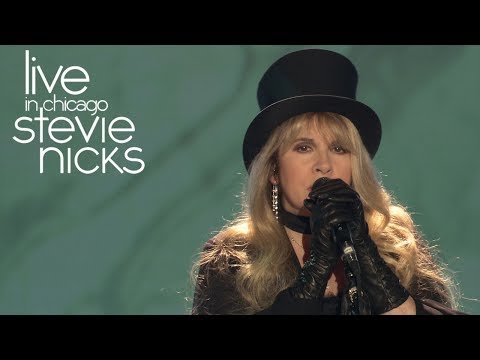 Stevie Nicks - Rhiannon (Live In Chicago)