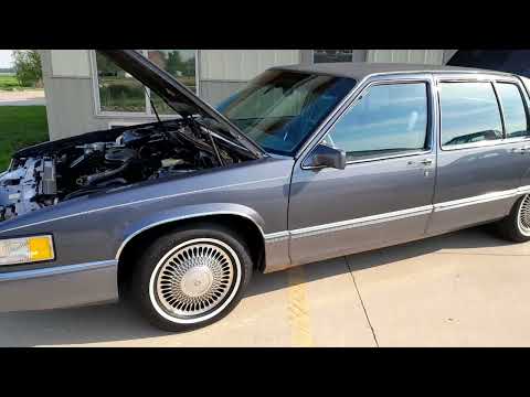 1990 Cadillac Fleetwood (CC-1961358) for sale in Sioux Falls, South Dakota