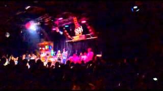 İstanbul Saklasın Bizi - Neslihan Demirtaş