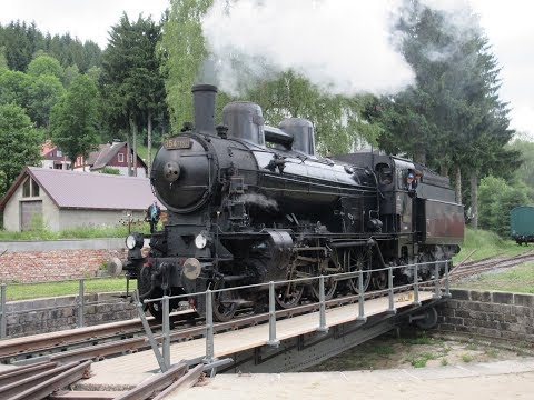 Oslavy 100. narozenin "Sedmy" a 115. výročí "Zubačky"