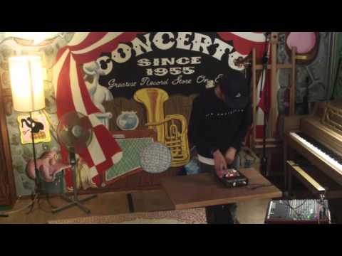 FilosofischeStilte ft  Faberyayo Instore @ Concerto 1/10/15