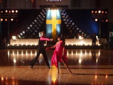 Alfred Palmgren & Jeanette Carlsson in rumba solo (SM 2010)