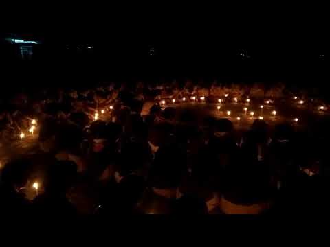 Keharuan saat berteduh dengan kata kata mutiara