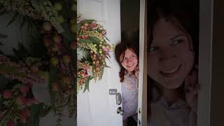 Download lagu When Taking Pictures Of Strangers Goes Wrong mp3 Download lagu When Taking Pictures Of Strangers Goes Wrong mp3