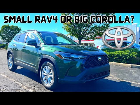 2023 Toyota Corolla Cross LE - Should You Buy It?? - In Depth Look