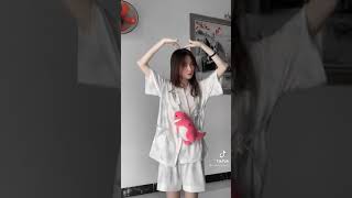 付け忘れにご注意です！！　#shorts  #ノーブラ　#fyp  #dance