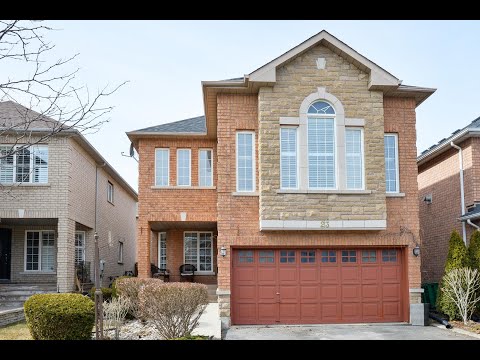 23 Hillpath Crescent Brampton
