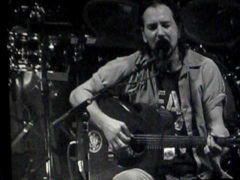 Pearl Jam - Speed of Sound Philly Halloween 09