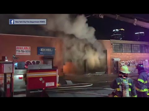 NY FDNY Battles Long Island Four–Alarm City Fire