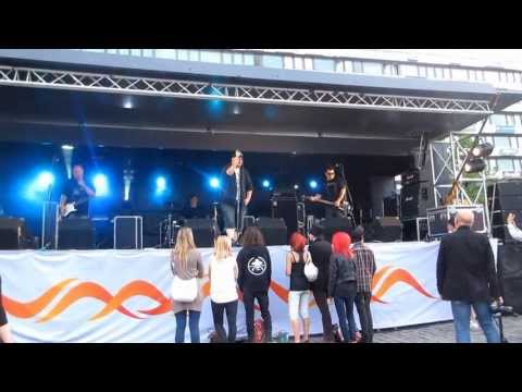 Tekonivel LIVE @ Vaasan Taiteidenyö 2013