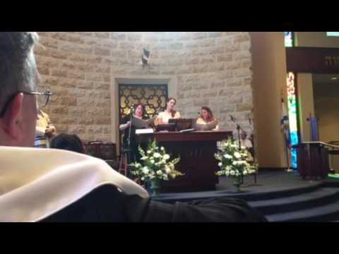 One Voice in  Jewish Liturgical Setting