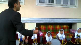 preview picture of video 'Lenkeran Dovlet Humanitar Kollecin muellimi  Eli Huseyn-Neneler.3gp'