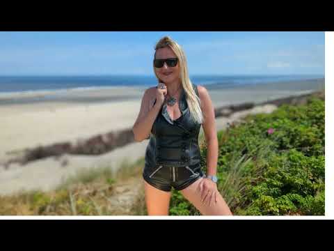 Mega Kurz Leder Hotpants mit Lederweste