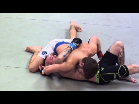 Jeffrey Davis vs. Mitch Moutoux - Art Of War Fighting Championships 9