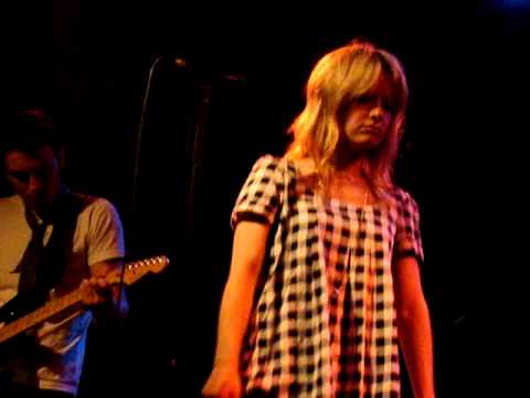 The Sweets Cover- YEAH YEAH YEAH's by SAMANTHA MOLLEN