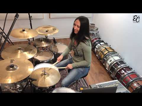 Emmanuelle Caplette: Paradiddles Grooves (Triplet & 16th Notes Pulses)