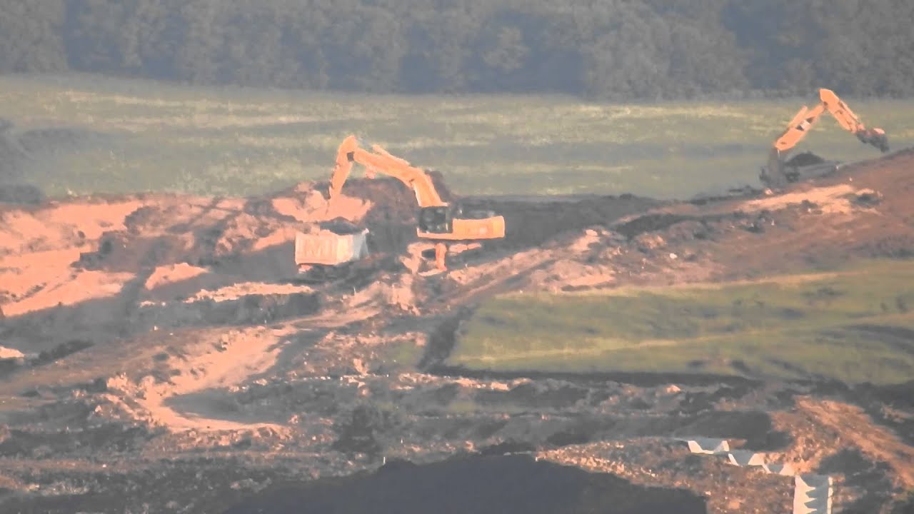 Nikon COOLPIX P900–24–2000mm Optical Zoom