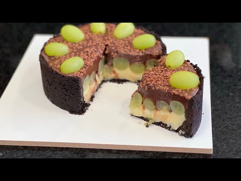 Torta de uva com chocolate