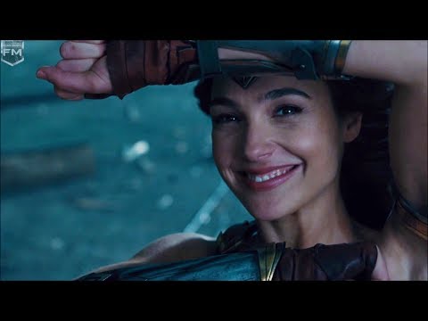 Bloopers & Gag Reel 'Wonder Woman' Behind The Scenes