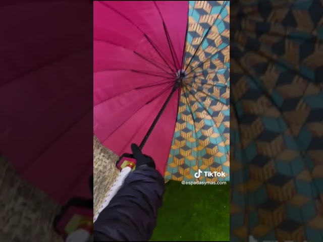 Vídeo relacionado con damdos Espada de Halloween de Demon of Slayer para Cosplay, Espuma de Poliuretano, 80 cm, Tomioka Giyuu Kamado Tanjirou, Regalos de cumpleaños (Tomioka Giyuu)