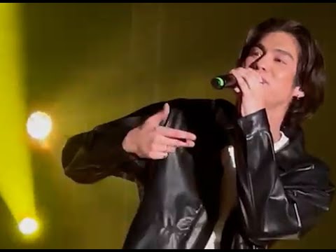 [Side by Side Concert in Hong Kong] Sad Movie // Fancam