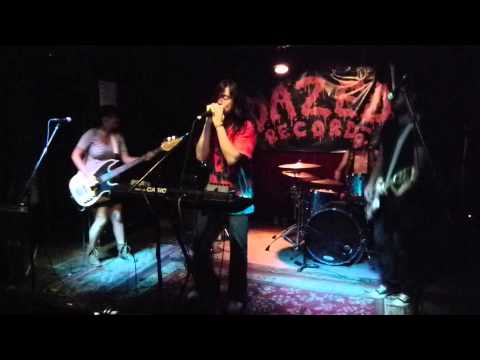 TOMATES ROCKY at the Dazed Records 4/20 Showcase, Legendary White Swan, Austin, Tx. April 20. 2014