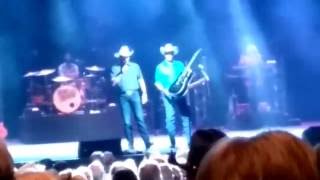 Neal McCoy & Tracy Byrd - East  Texas Angel Network 2016