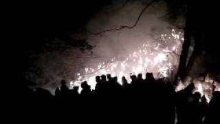 preview picture of video 'Shingu Oto Matsuri-Fire Festival'