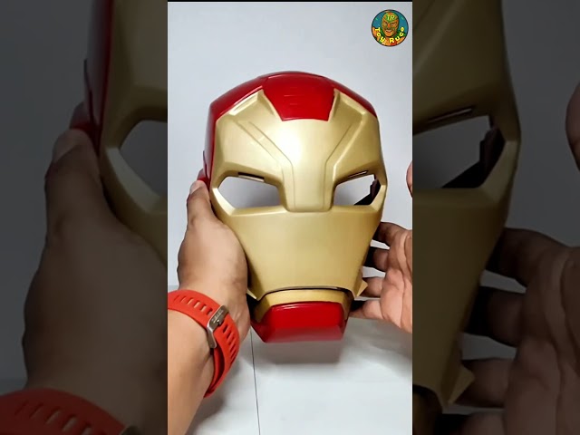 Vídeo relacionado con Rubies Disfraz Iron Man Deluxe para niños, Jumpsuit con pecho acolchado, cubrebotas y máscara, Oficial Marvel para Carnaval, Navidad, Cumpleaños, Fiestas y Halloween
