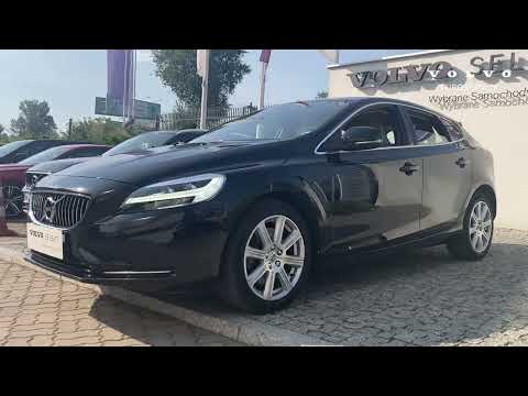 VOLVO SELEKT V40 T3 152HP INSCRIPTION ONYX BLACK 2017 | EUROSERVICE