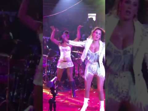 Ninel Conde - El Bombón Asesino | Feria Monarca de Zitácuaro (febrero 2017)