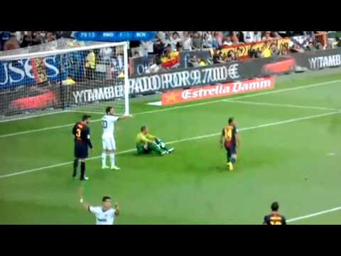 Higuain looses 3-1 chance for Real Madrid [Super Cup]