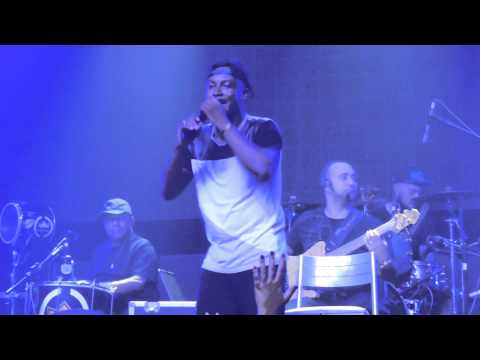 Universo de Prazer - Thiaguinho (ao vivo)