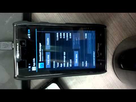 How to clear download notifications from Droid Razr