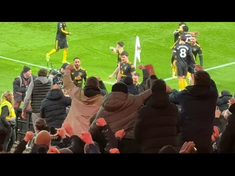 Man Utd The Religion and Famous Alex Nield