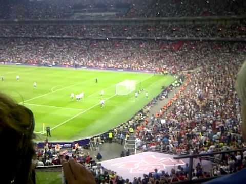 USA winning gold in the womens football final