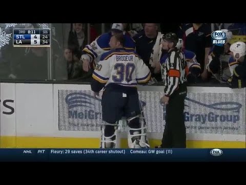 Brodeur loses puck in his equipment