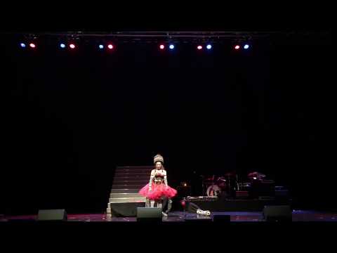 Vanessa Lee bei Joe Bauers 19. „Nacht der Lieder“