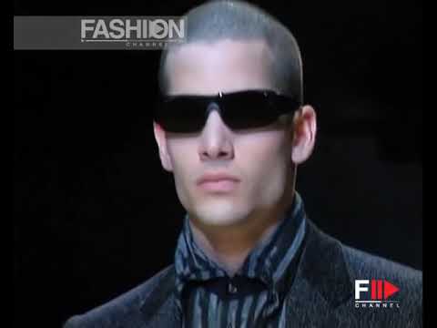 "Emporio Armani" Autumn Winter 2001 2002 Milan 1 of 2 Menswear by FashionChannel