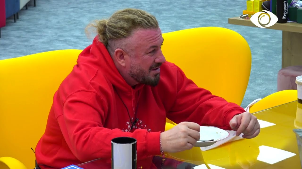 Sabiani këshillon Kristin: Lëre të flasë nëpër dhëmbë!