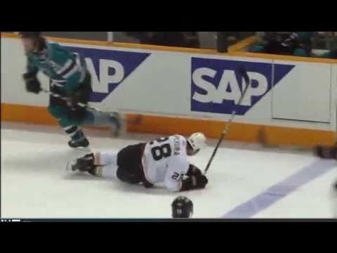 Douglas Murray Rocks Chipchura